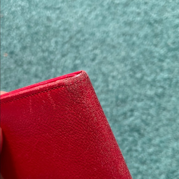 Yves Saint Laurent Vibrant Red Leather Card Holder - Picture 6 of 6